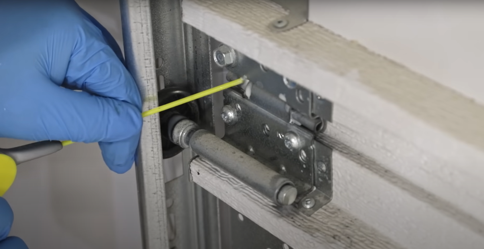 Noisy Garage Door Tune-Up Newark